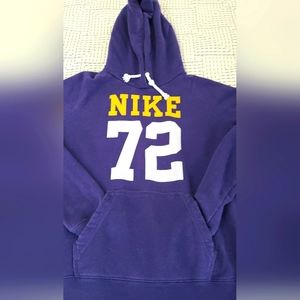 Nike Hooded Sweatshirt / M
